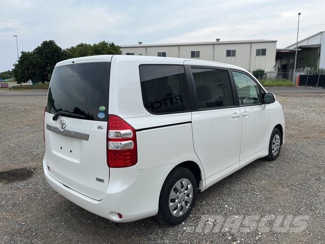 Toyota Noha Other