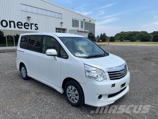 Toyota Noha Other