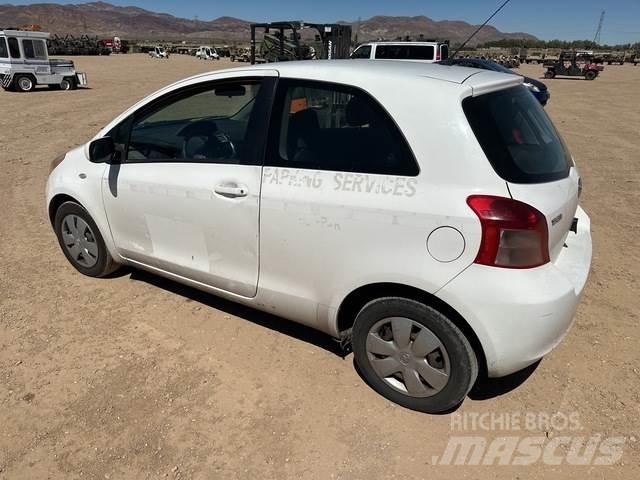 Toyota Yaris Automobiles / SUVS