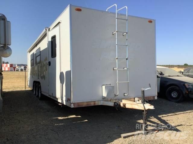  TPD CV828TR Box Trailers