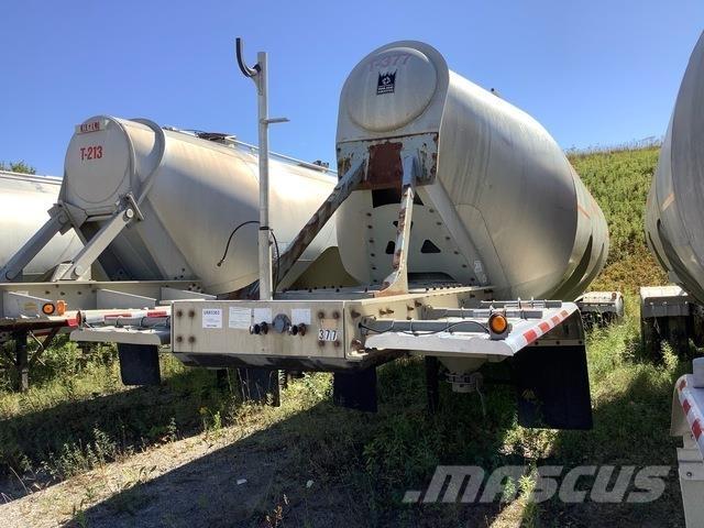 Trail King  Tank Trailers