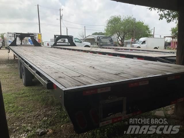 Trail Maxx  Flatbed Trailers