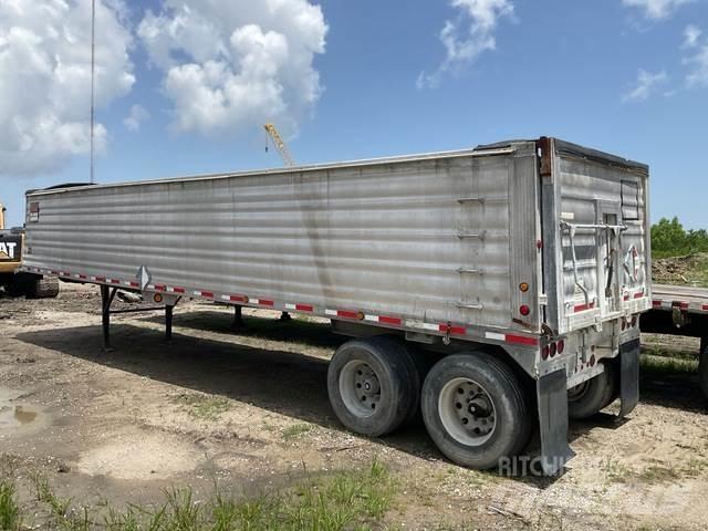 Travis  Dump Trailers