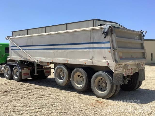 Travis S102 Dump Trailers