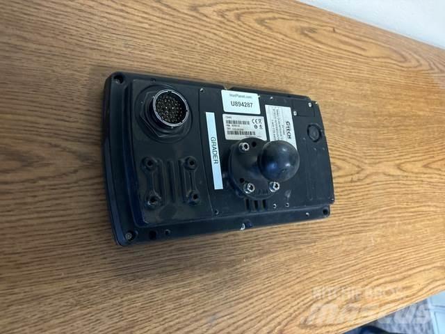 Trimble CB460 Other