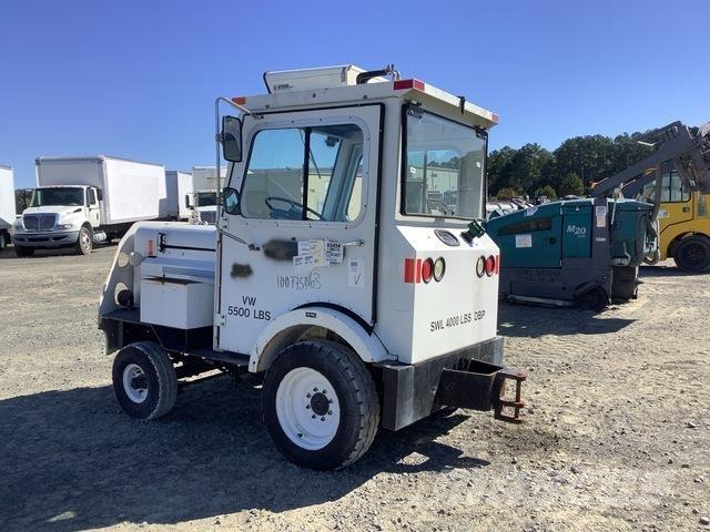  Tug MA40-36 Tow Trucks / Wreckers