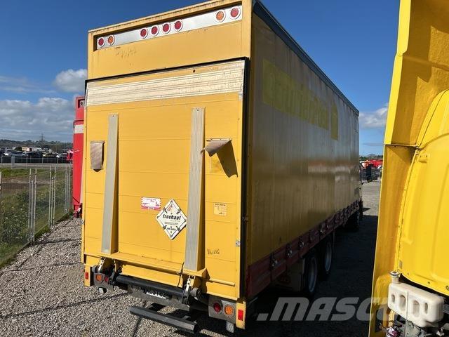 UD PK 17.280 Curtain Side Trucks