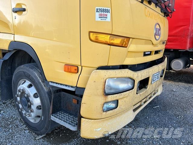 UD PK 17.280 Curtain Side Trucks