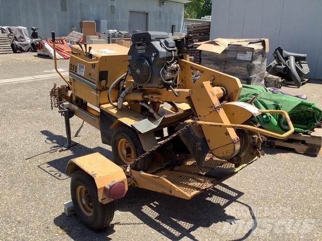 Vermeer 252 Grinders