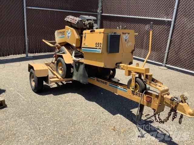 Vermeer 252 Grinders