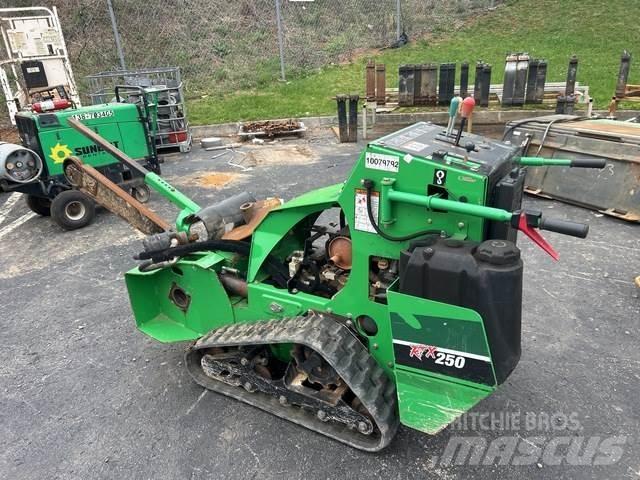 Vermeer RTX250 Trenchers