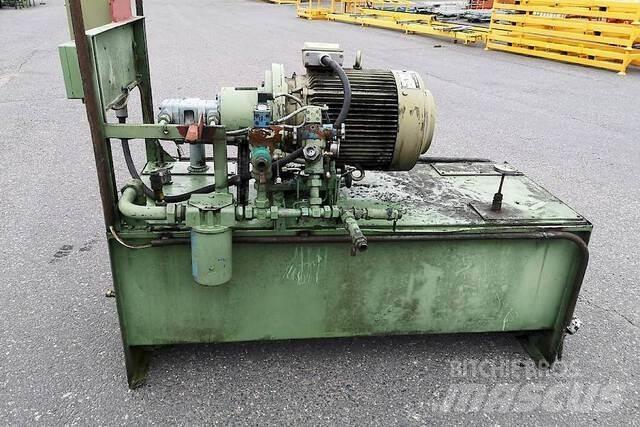 Vickers V2020 Other