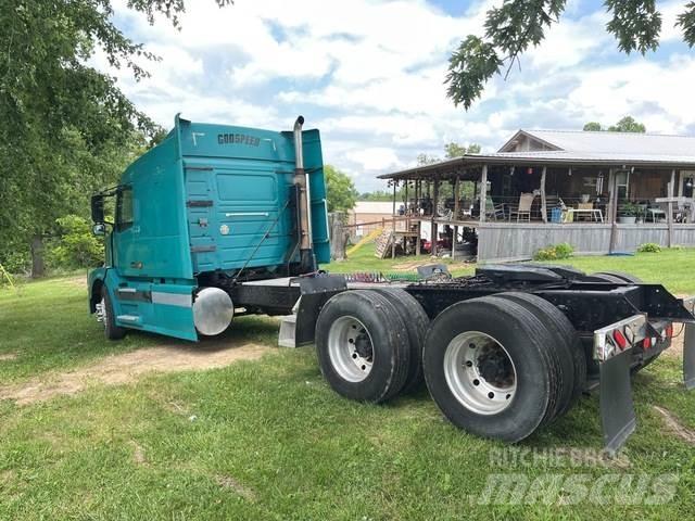 Volvo  Conventional Trucks / Tractor Trucks