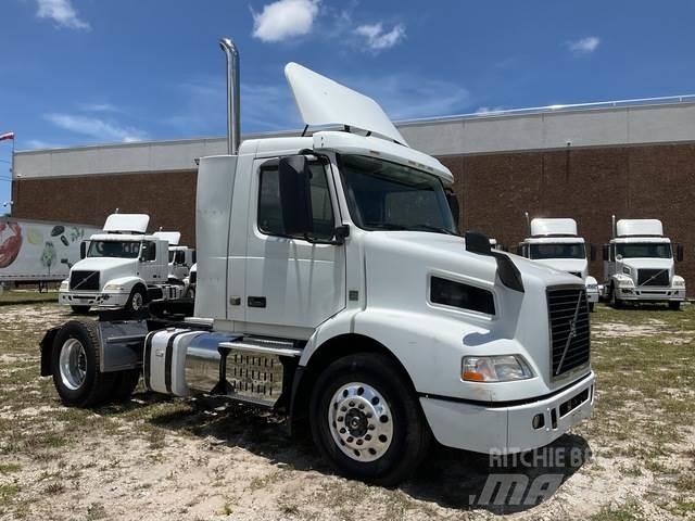 Volvo  Conventional Trucks / Tractor Trucks