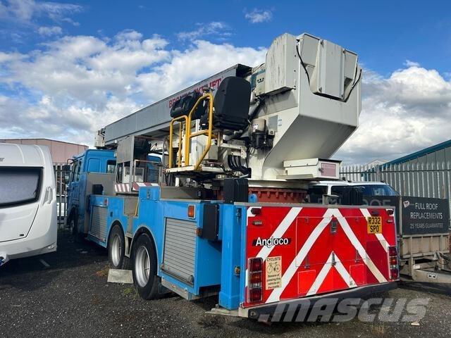 Volvo  Boom / Crane / Bucket Trucks