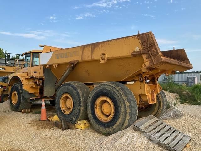 Volvo A35D Articulated Dump Trucks (ADTs)