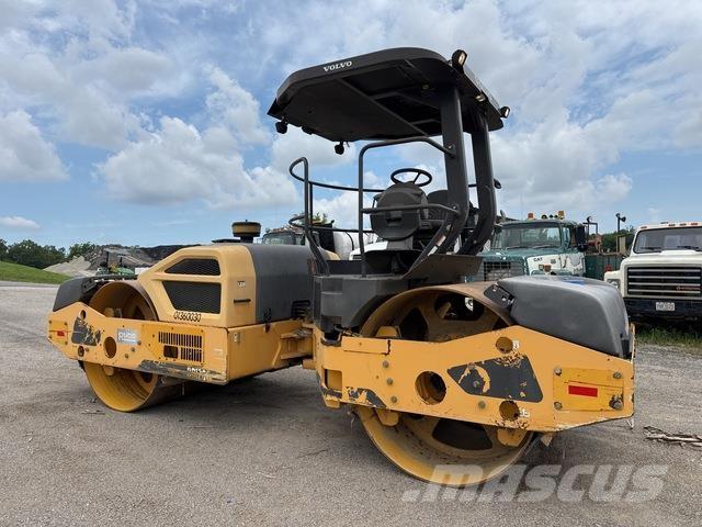 Volvo DD120B Twin drum rollers