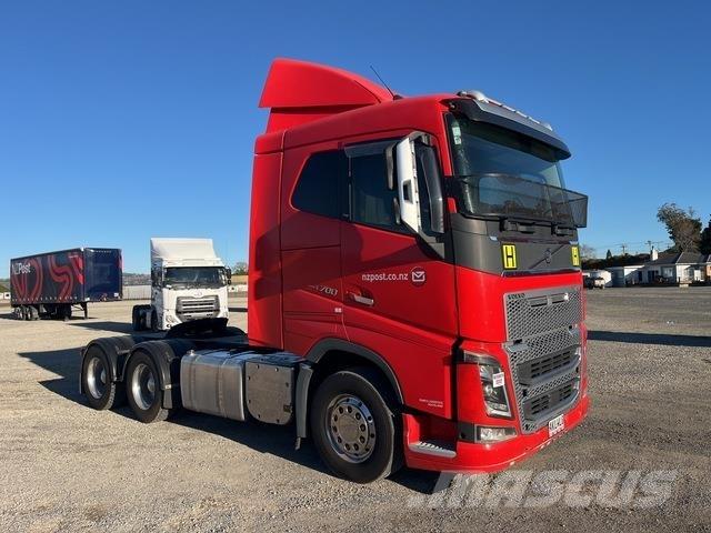 Volvo FH16 Conventional Trucks / Tractor Trucks