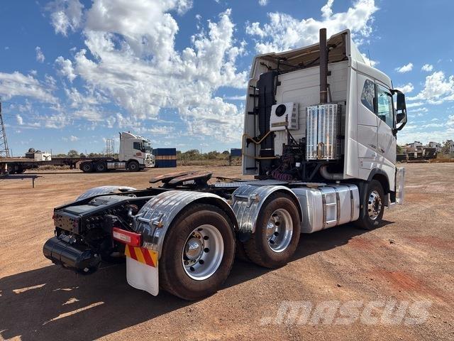 Volvo FH16 Conventional Trucks / Tractor Trucks