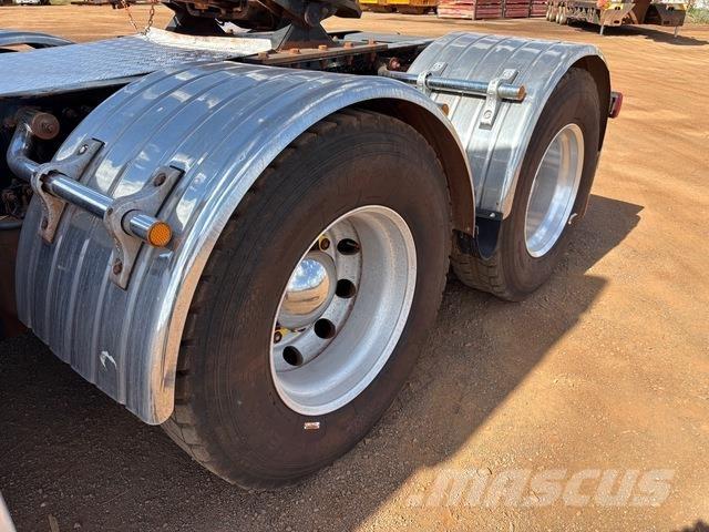 Volvo FH16 Conventional Trucks / Tractor Trucks