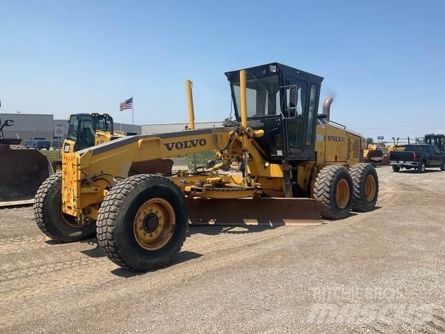 Volvo G726B Motor Graders