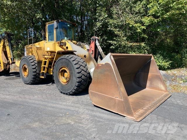 Volvo L220E Wheel Loaders