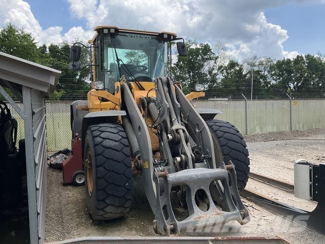 Volvo L90H Wheel Loaders