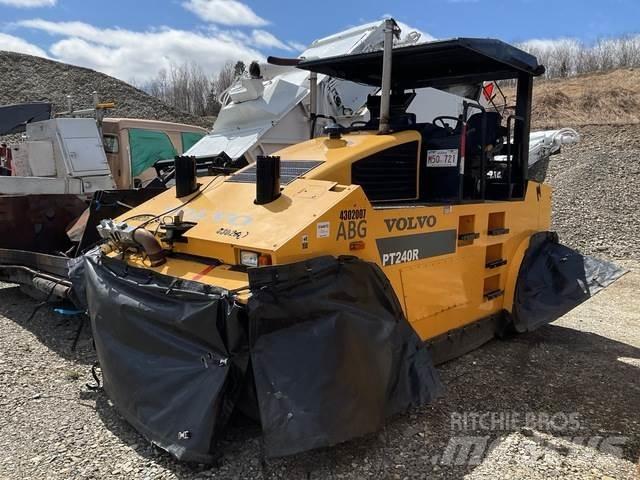 Volvo PT240R Pneumatic tired rollers