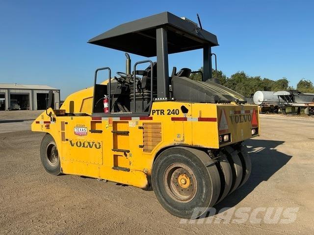 Volvo PTR240 Pneumatic tired rollers