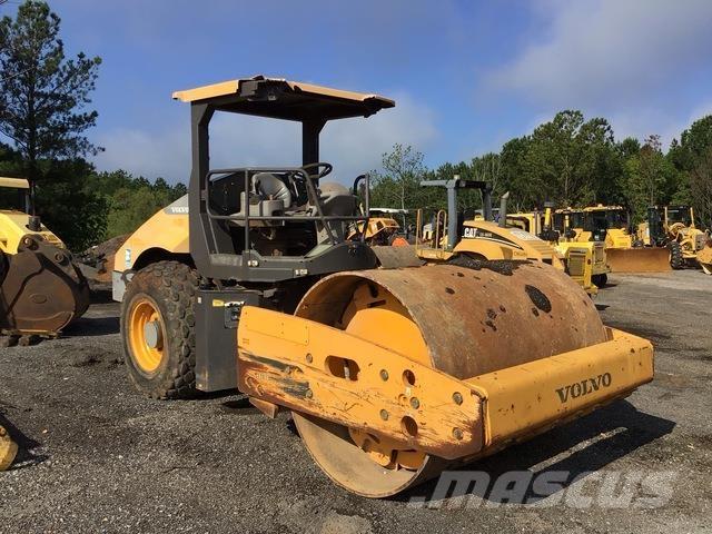 Volvo SD115 Single drum rollers