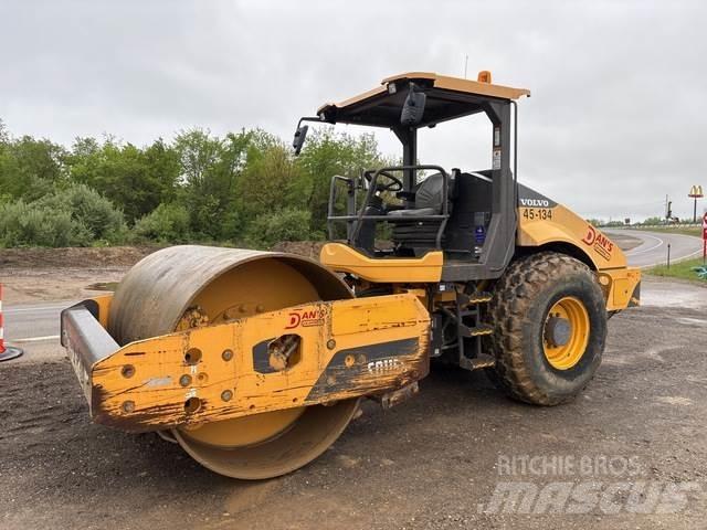 Volvo SD115B Single drum rollers