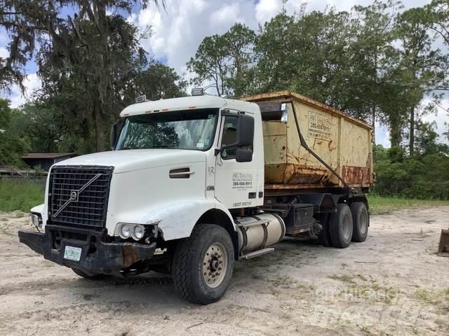 Volvo V12 Skip loader trucks