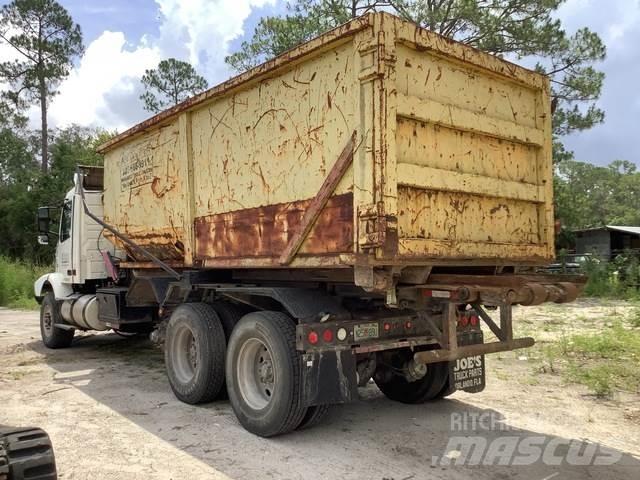 Volvo V12 Skip loader trucks