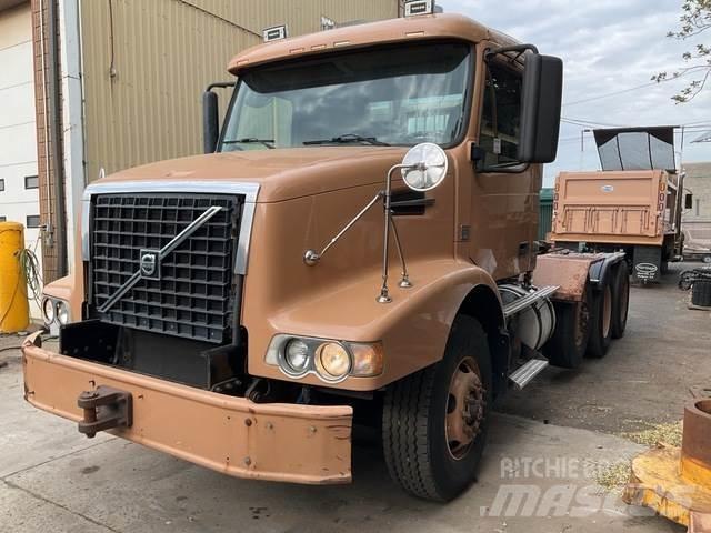 Volvo VHD Conventional Trucks / Tractor Trucks