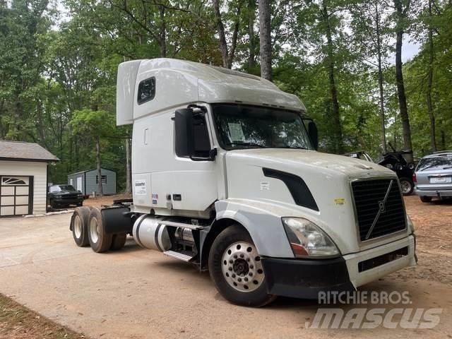 Volvo VN Conventional Trucks / Tractor Trucks