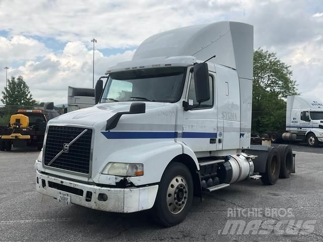 Volvo VN64T Conventional Trucks / Tractor Trucks