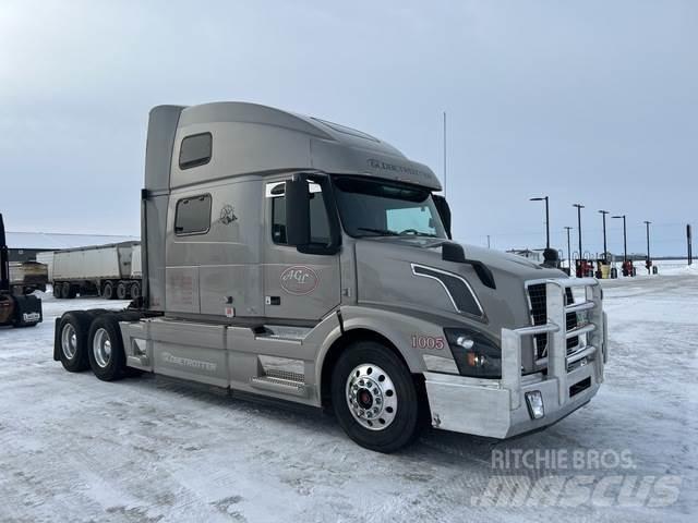 Volvo VNL Conventional Trucks / Tractor Trucks