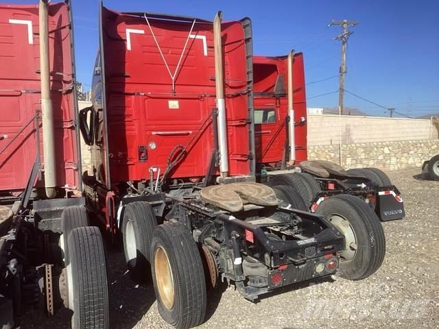 Volvo VNL Conventional Trucks / Tractor Trucks
