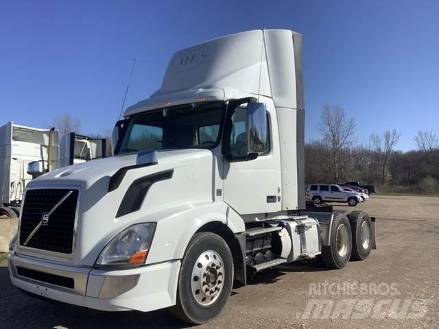 Volvo VNL Conventional Trucks / Tractor Trucks