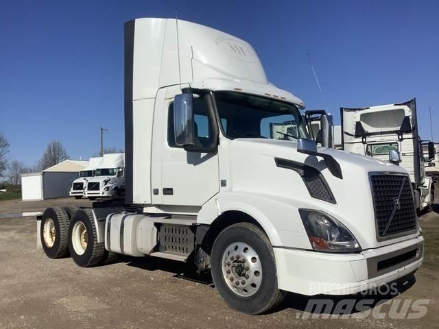 Volvo VNL Conventional Trucks / Tractor Trucks