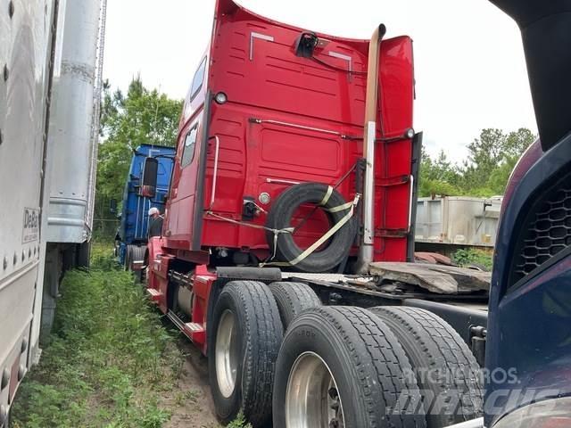 Volvo VNL Conventional Trucks / Tractor Trucks