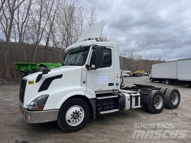 Volvo VNL Conventional Trucks / Tractor Trucks