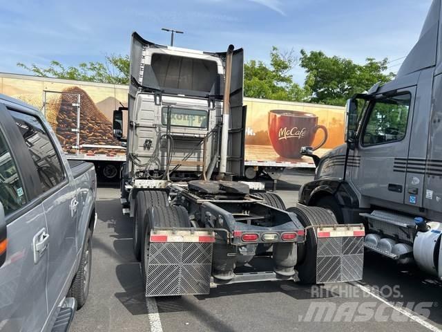 Volvo VNL Conventional Trucks / Tractor Trucks