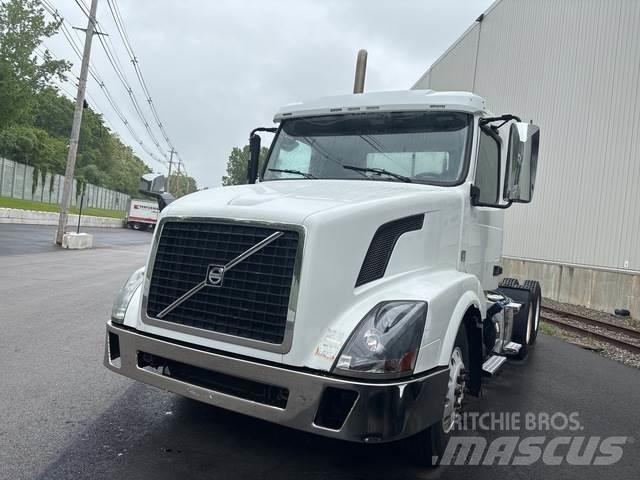 Volvo VNL Conventional Trucks / Tractor Trucks