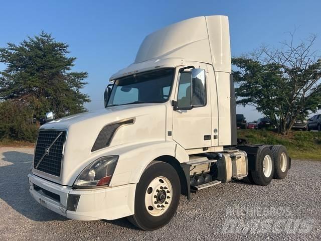 Volvo VNL Conventional Trucks / Tractor Trucks