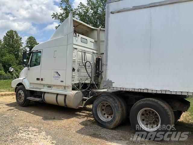 Volvo VNL Conventional Trucks / Tractor Trucks