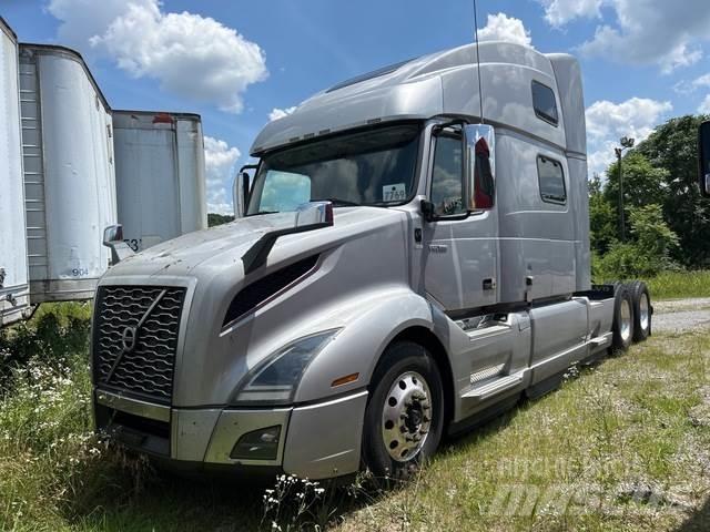 Volvo VNL Conventional Trucks / Tractor Trucks
