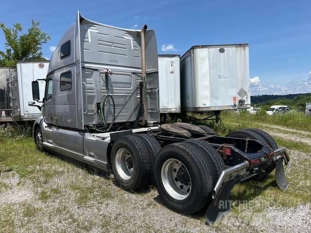Volvo VNL Conventional Trucks / Tractor Trucks