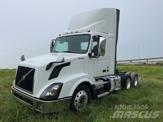 Volvo VNL Conventional Trucks / Tractor Trucks