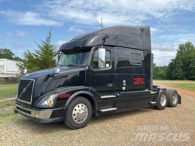 Volvo VNL Conventional Trucks / Tractor Trucks